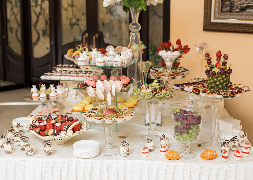 Wedding Dessert Table jigsaw puzzle in Food & Bakery puzzles on TheJigsawPuzzles.com