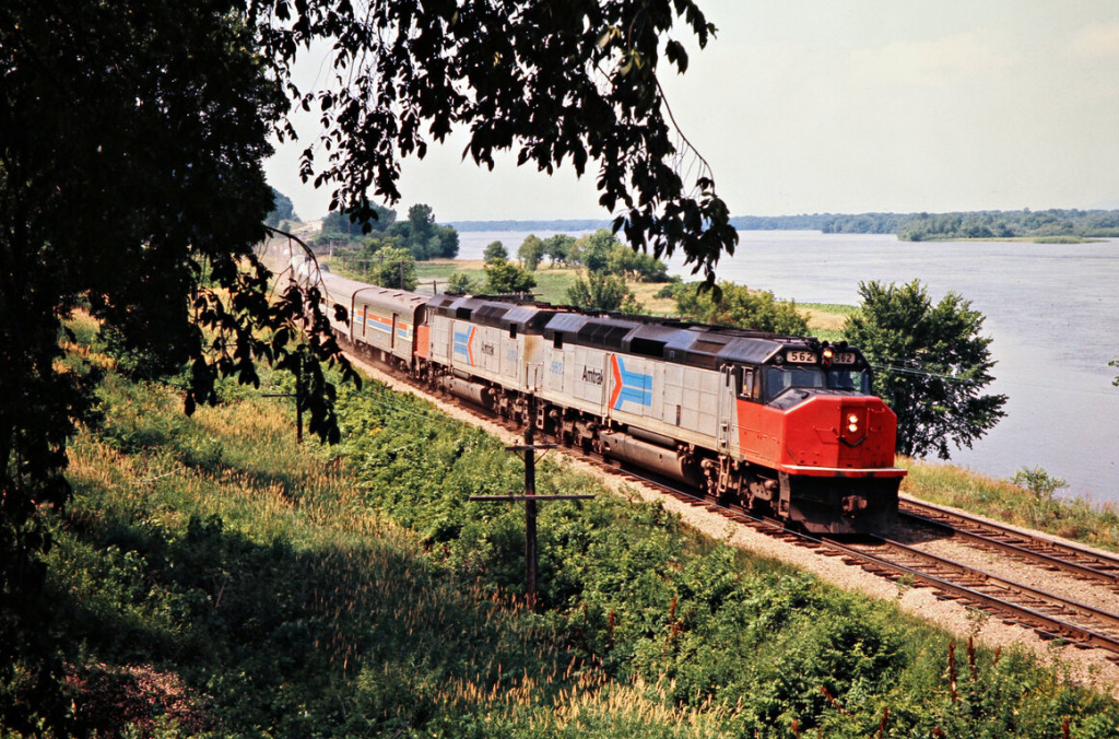 AMTRAK 2 jigsaw puzzle in Michael Bunner puzzles on TheJigsawPuzzles.com