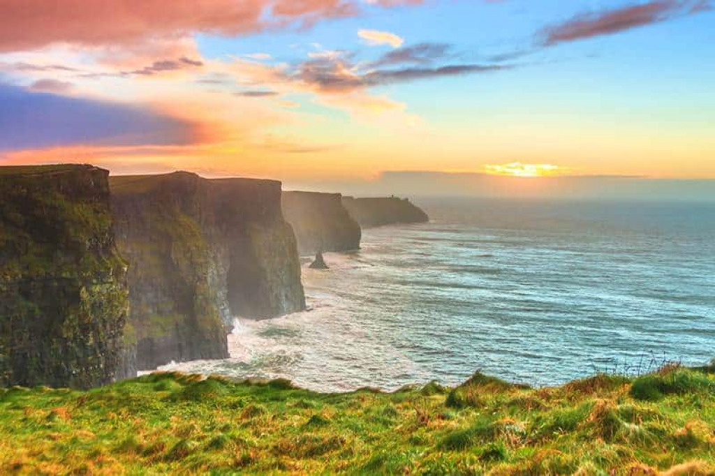 cliffs-of-moher jigsaw puzzle in ctheuma puzzles on TheJigsawPuzzles.com