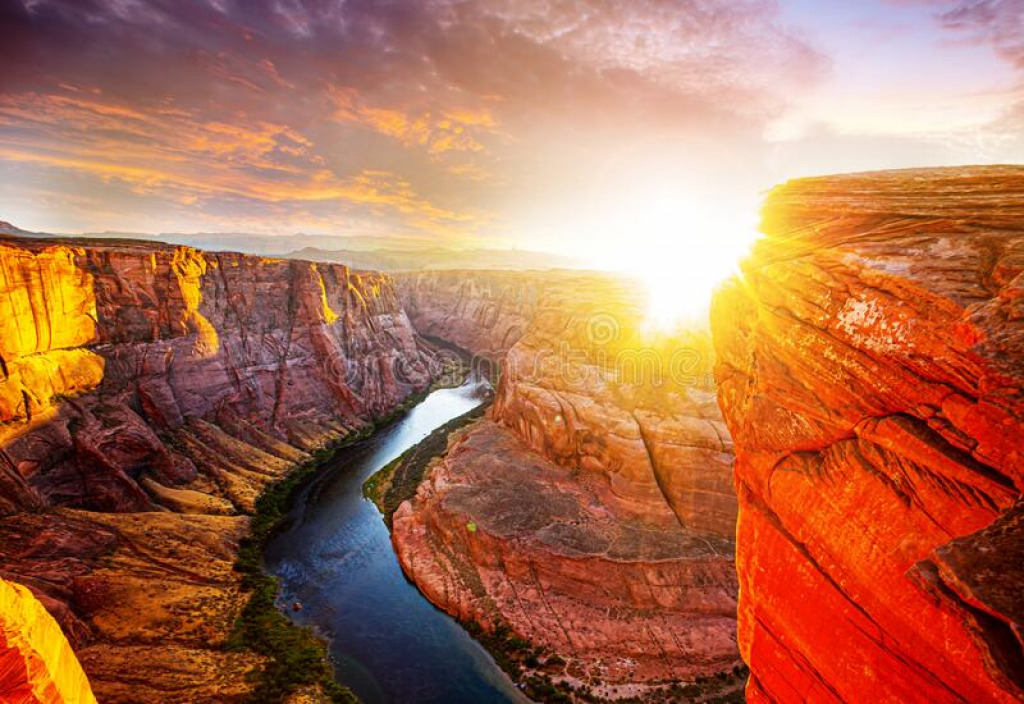 Horse Bend Sunset jigsaw puzzle in ctheuma puzzles on TheJigsawPuzzles.com