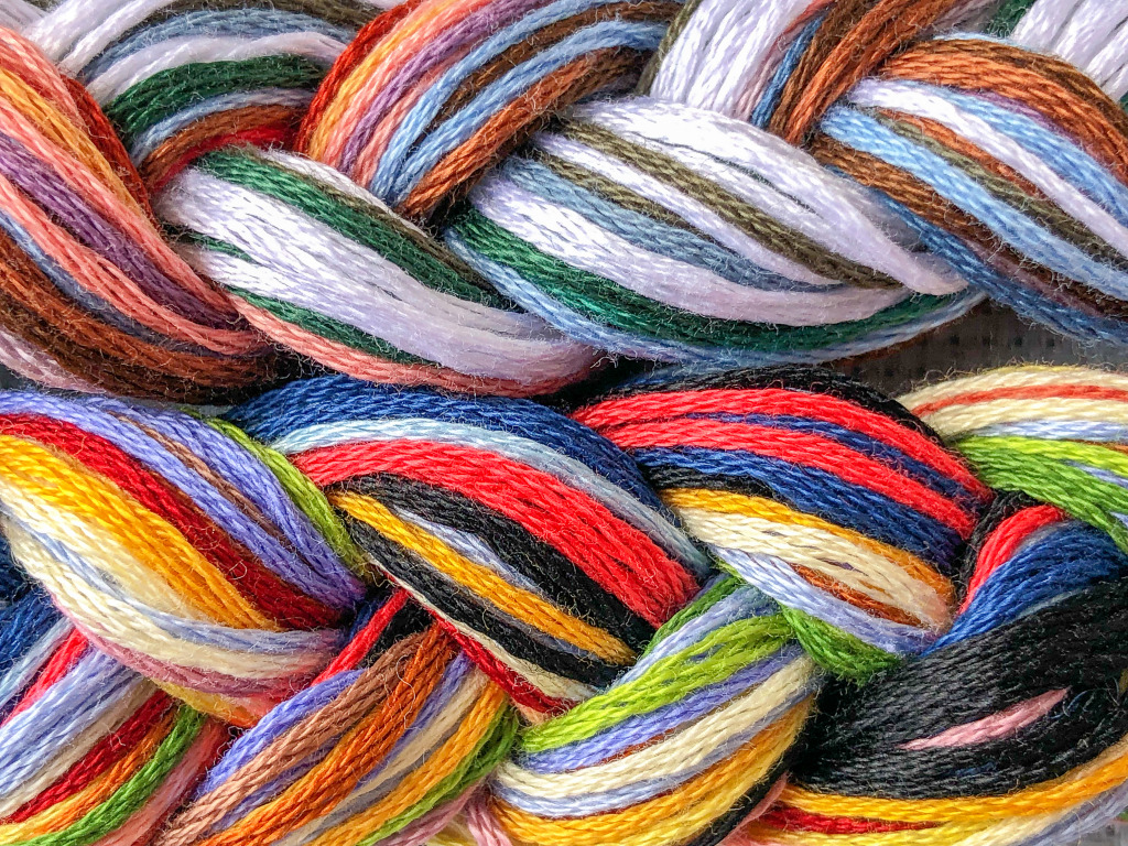 Multi-colored Threads for Embroidery jigsaw puzzle in Macro puzzles on TheJigsawPuzzles.com