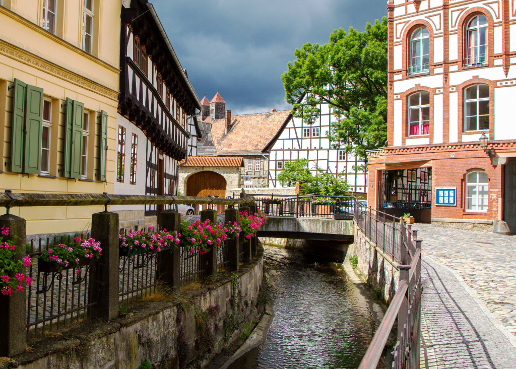 Half-timbered Houses in Quedlinburg, Germany jigsaw puzzle in Bridges puzzles on TheJigsawPuzzles.com