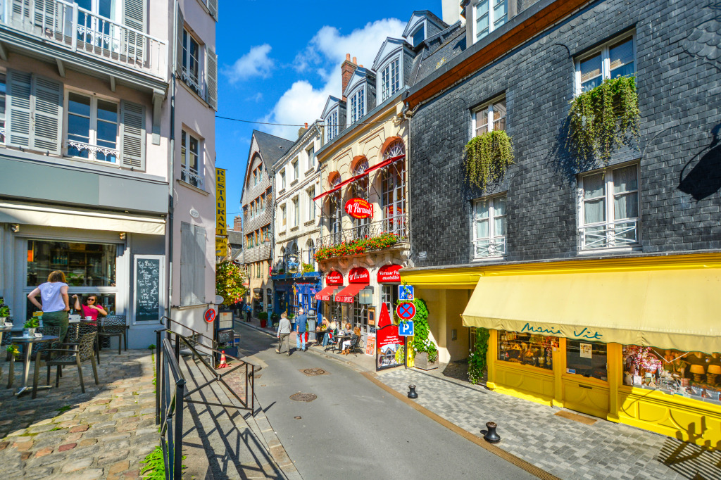 Fishing Village of Honfleur, France jigsaw puzzle in Street View puzzles on TheJigsawPuzzles.com