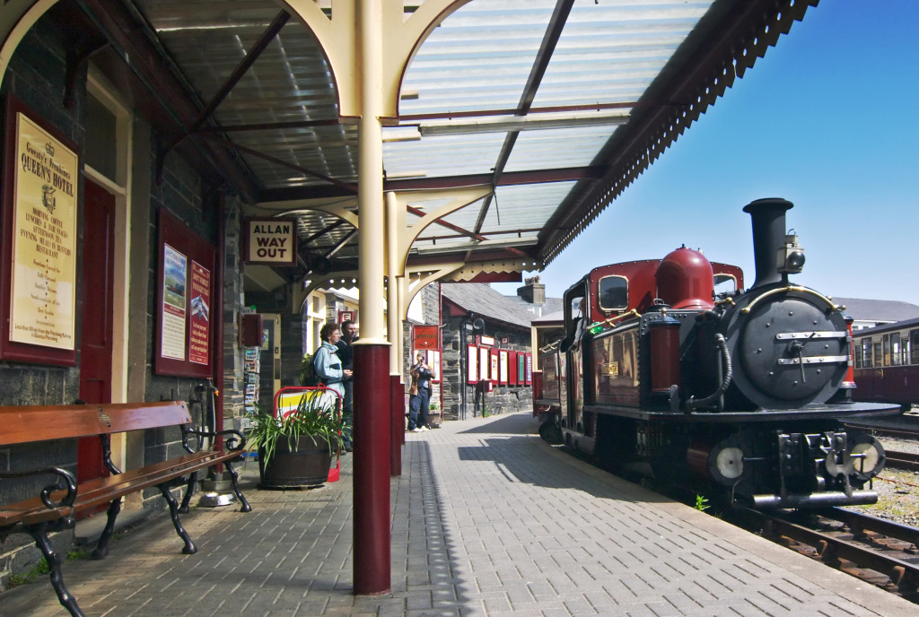 Ffestiniog Railway, Nordwales jigsaw puzzle in Puzzle des Tages puzzles on TheJigsawPuzzles.com