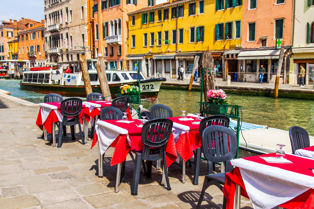 Street Cafe on a Canal Embankment, Venice jigsaw puzzle in Food & Bakery puzzles on TheJigsawPuzzles.com
