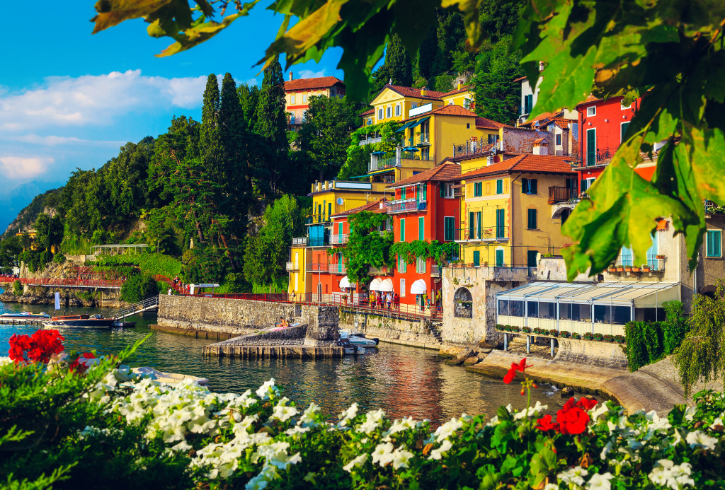 Lake Como, Varenna, Italy jigsaw puzzle in Puzzle of the Day puzzles on TheJigsawPuzzles.com
