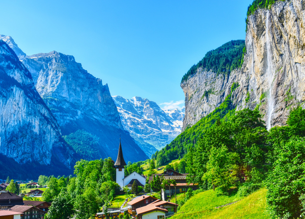 Lauterbrunnen Valley, Swiss Alps jigsaw puzzle in Waterfalls puzzles on TheJigsawPuzzles.com