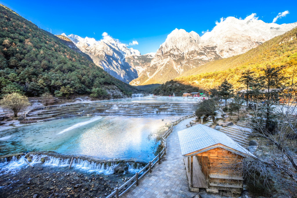 Blue Moon Valley, Lijiang, China jigsaw puzzle in Wasserfälle puzzles on TheJigsawPuzzles.com