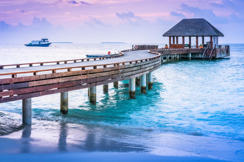 Wooden Pier at Maldives in Sunset jigsaw puzzle in Ponts puzzles on TheJigsawPuzzles.com