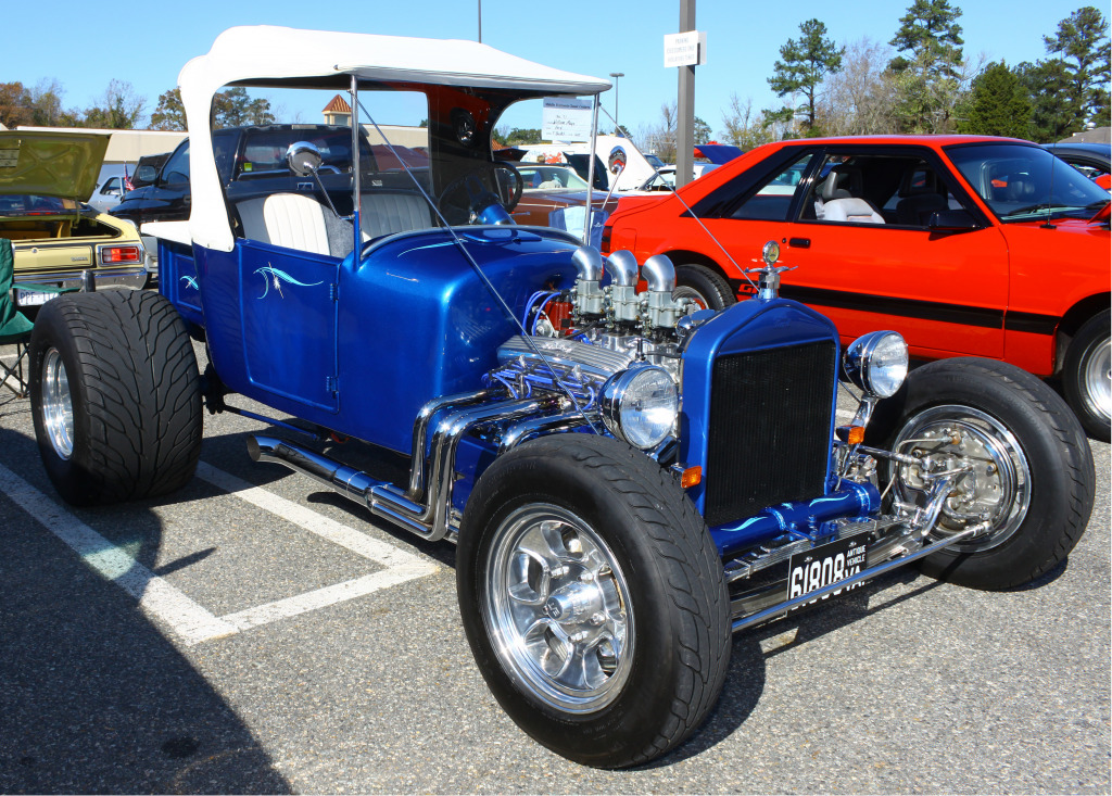 1927 Ford T-Bucket, Gloucester Virginia jigsaw puzzle in Voitures et Motos puzzles on TheJigsawPuzzles.com