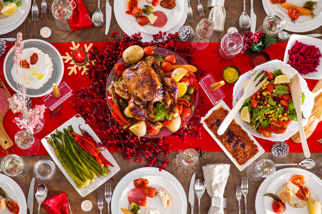 Christmas Dinner jigsaw puzzle in Christmas & New Year puzzles on TheJigsawPuzzles.com