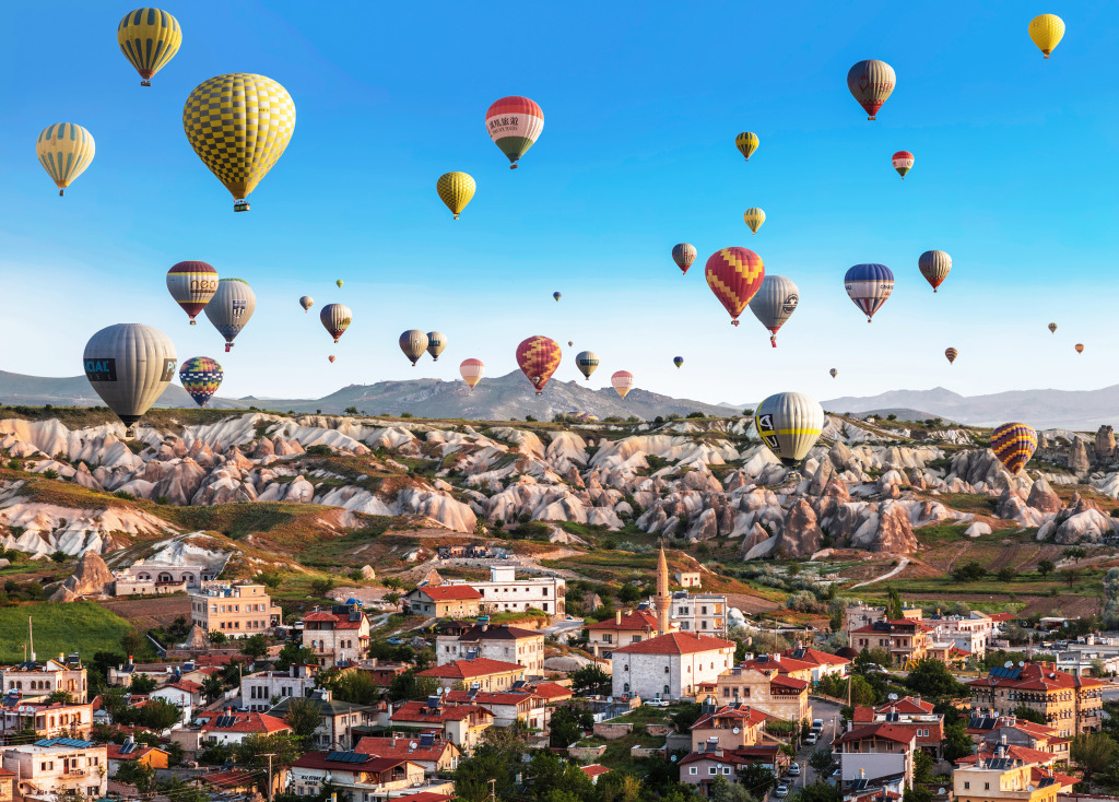 Balloons Flying over Goreme, Turkey jigsaw puzzle in Aviation puzzles on TheJigsawPuzzles.com