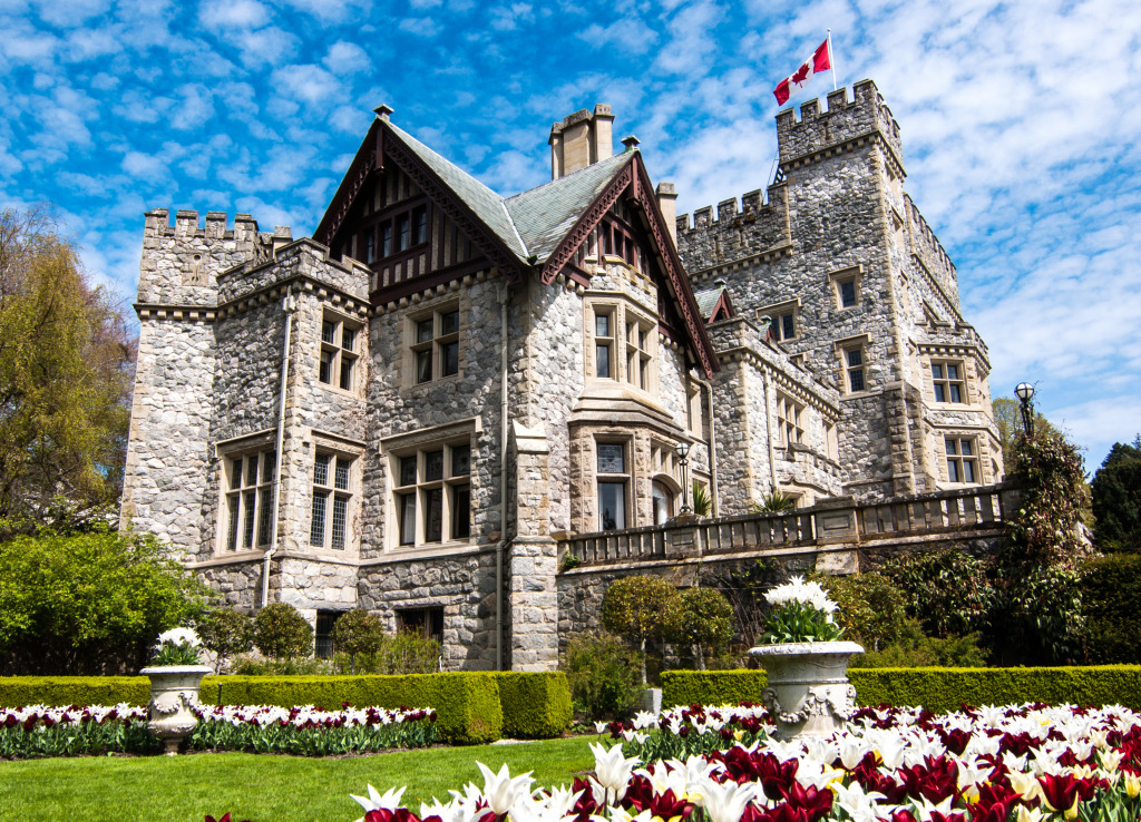 Hatley Castle, Victoria, Canada jigsaw puzzle in Châteaux puzzles on TheJigsawPuzzles.com