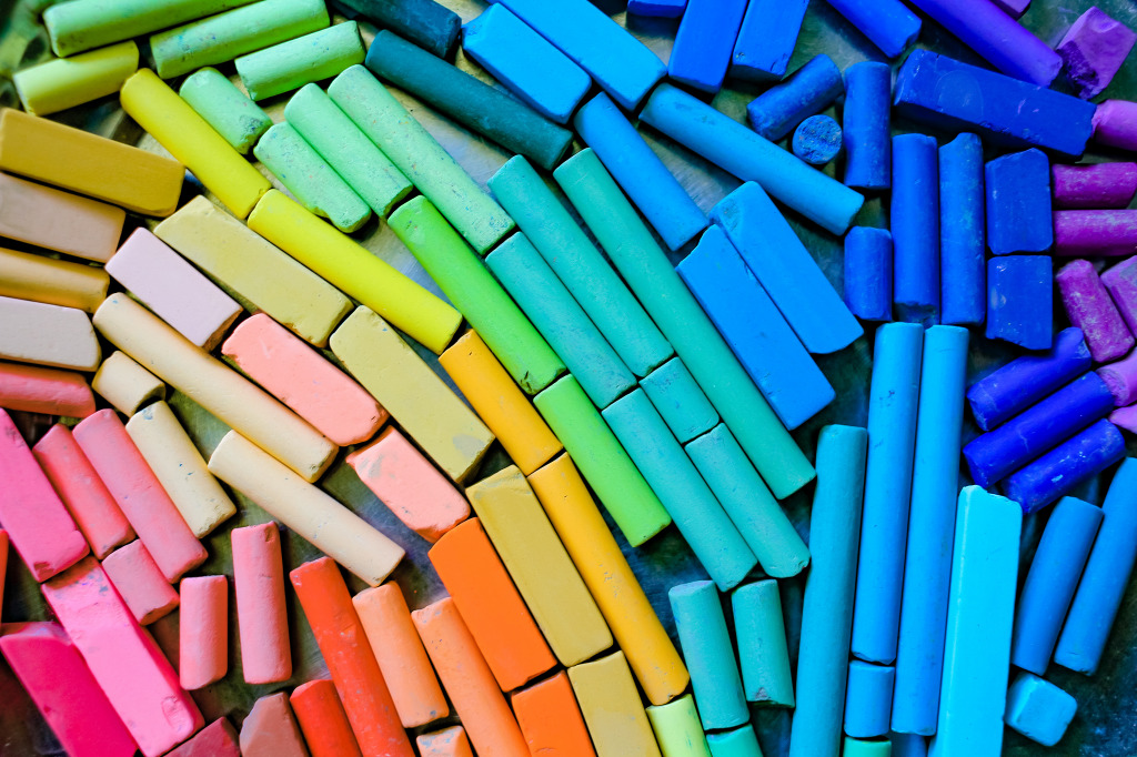Rainbow Chalks jigsaw puzzle in Macro puzzles on TheJigsawPuzzles.com