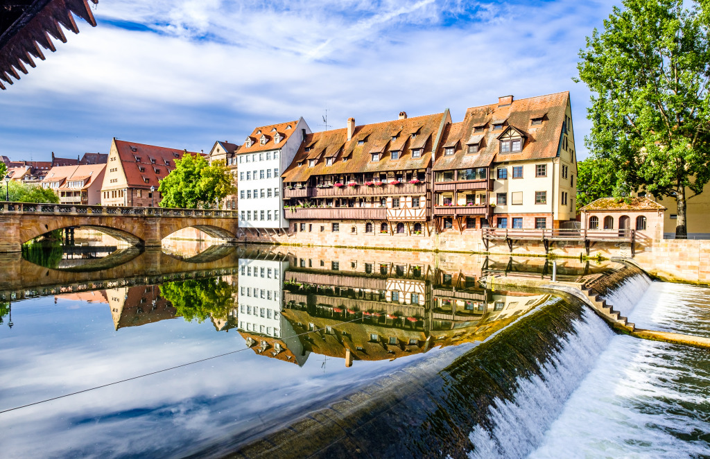 Old Town of Nuremberg, Germany jigsaw puzzle in Chutes d'eau puzzles on TheJigsawPuzzles.com
