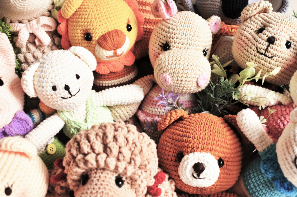 Crocheted Animal Toys jigsaw puzzle in Bricolage puzzles on TheJigsawPuzzles.com