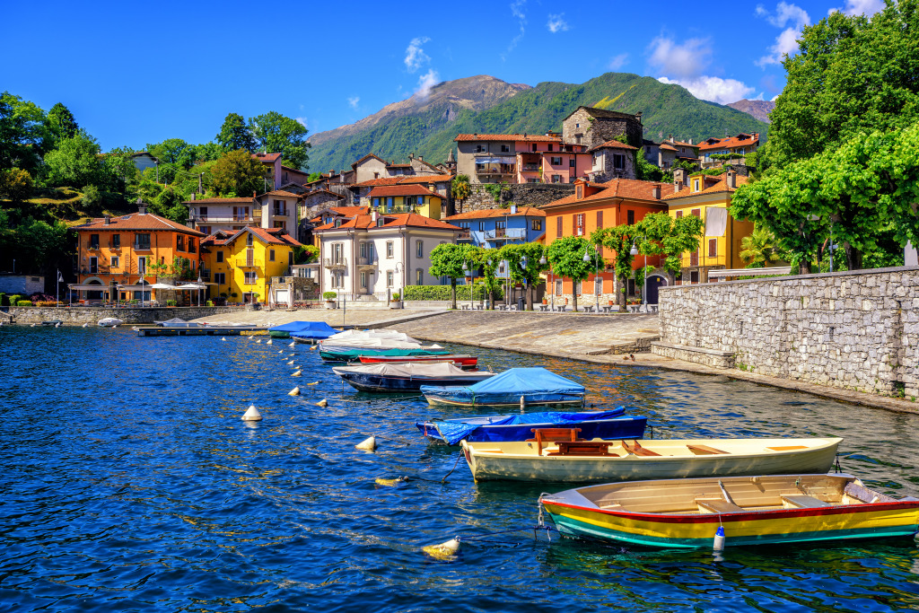 Old Town of Mergozzo, Maggiore Lake, Italy jigsaw puzzle in Magnifiques vues puzzles on TheJigsawPuzzles.com