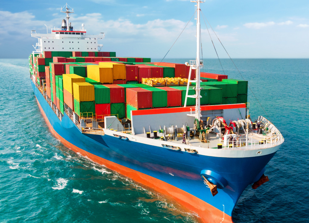 Cargo Ship Carrying Containers jigsaw puzzle in Puzzle du jour puzzles on TheJigsawPuzzles.com