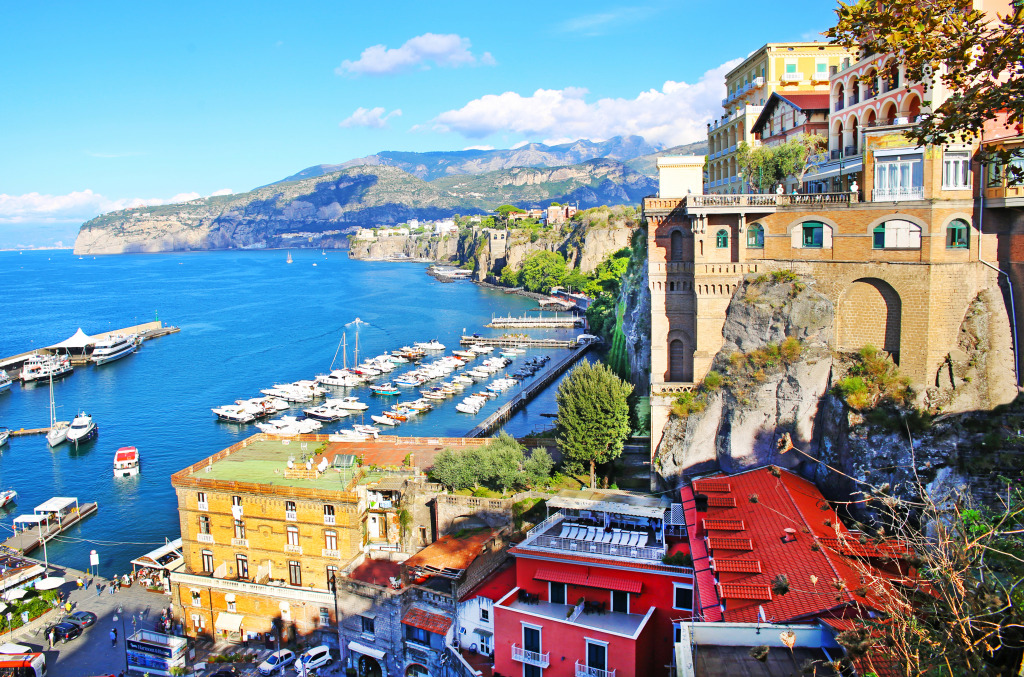 Sorrento und die Bucht von Neapel, Italien jigsaw puzzle in Großartige Landschaften puzzles on TheJigsawPuzzles.com