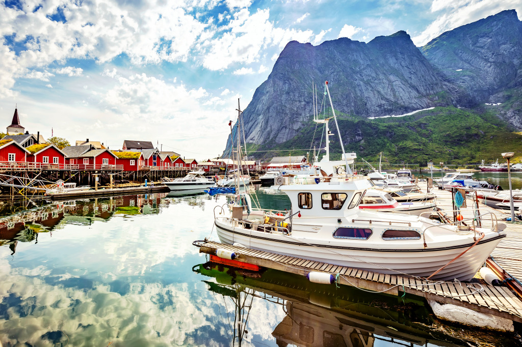 Reine Village, Lofoten Islands, Norway jigsaw puzzle in Puzzle of the Day puzzles on TheJigsawPuzzles.com