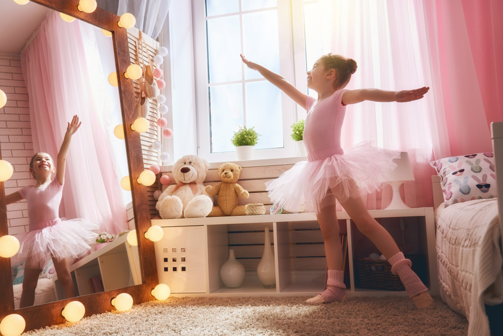 Little Ballerina jigsaw puzzle in People puzzles on TheJigsawPuzzles.com
