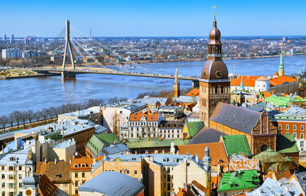 Cidade de Riga, Letônia jigsaw puzzle in Pontes puzzles on TheJigsawPuzzles.com