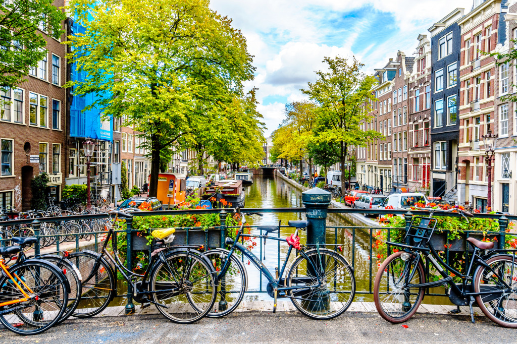 Amsterdam, Pays-Bas jigsaw puzzle in Ponts puzzles on TheJigsawPuzzles.com