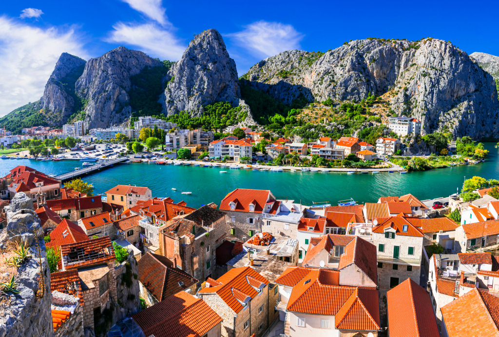 Omis Town, Croatia jigsaw puzzle in Great Sightings puzzles on TheJigsawPuzzles.com
