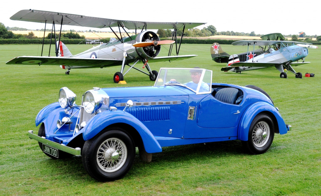 Old Warden Airfield, Bedfordshire, Reino Unido jigsaw puzzle in Carros & Motos puzzles on TheJigsawPuzzles.com