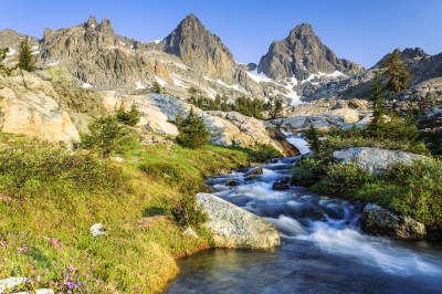 Mammoth Lakes, Sierra Nevada jigsaw puzzle in Waterfalls puzzles on