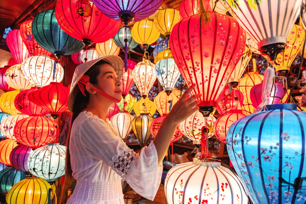 Traditional Lanterns in Hoi An, Vietnam jigsaw puzzle in Puzzle of the Day puzzles on TheJigsawPuzzles.com