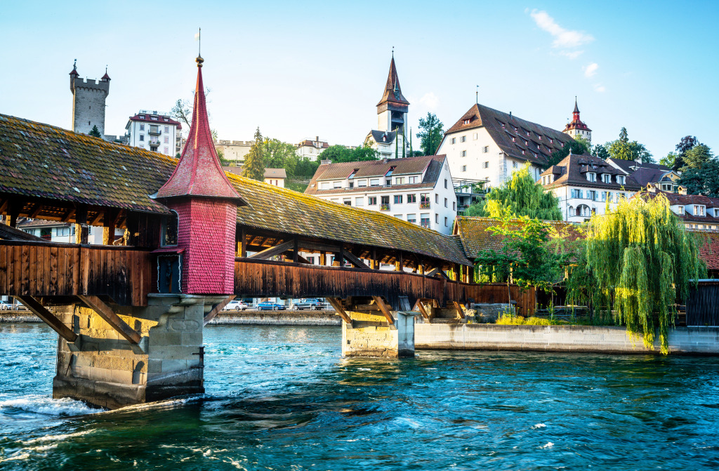 Pont Spreuer, Lucerne, Suisse jigsaw puzzle in Ponts puzzles on TheJigsawPuzzles.com