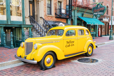 Universal Studios Theme Park, Osaka, Japan Jigsaw Puzzle In Cars 