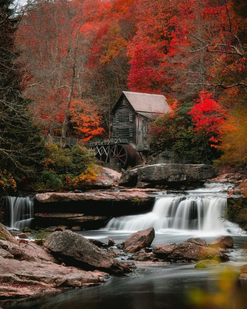 Old Mill in Autumn jigsaw puzzle in frederick loeber puzzles on TheJigsawPuzzles.com