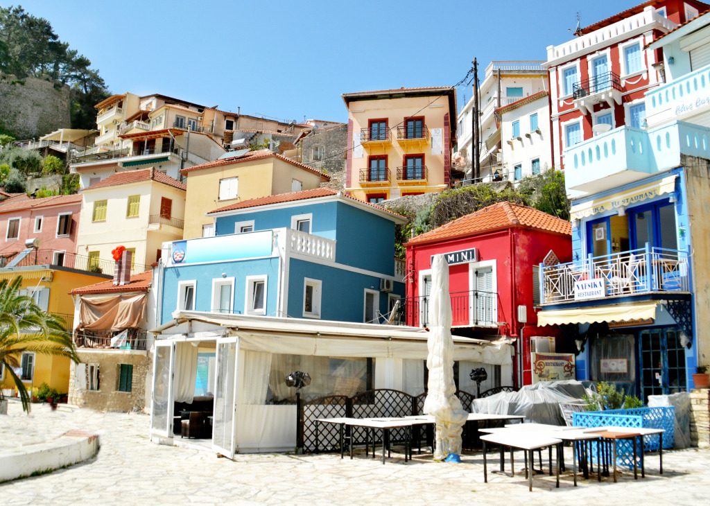 Parga Town, Greece jigsaw puzzle in Puzzle of the Day puzzles on TheJigsawPuzzles.com