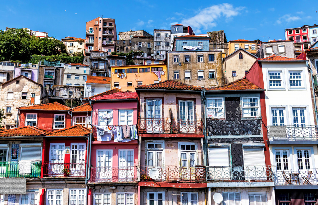 Historic Centre of Porto, Portugal jigsaw puzzle in Puzzle of the Day puzzles on TheJigsawPuzzles.com