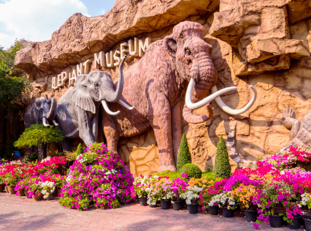 Elephant Museum in Si Racha, Thailand jigsaw puzzle in Animals puzzles on TheJigsawPuzzles.com