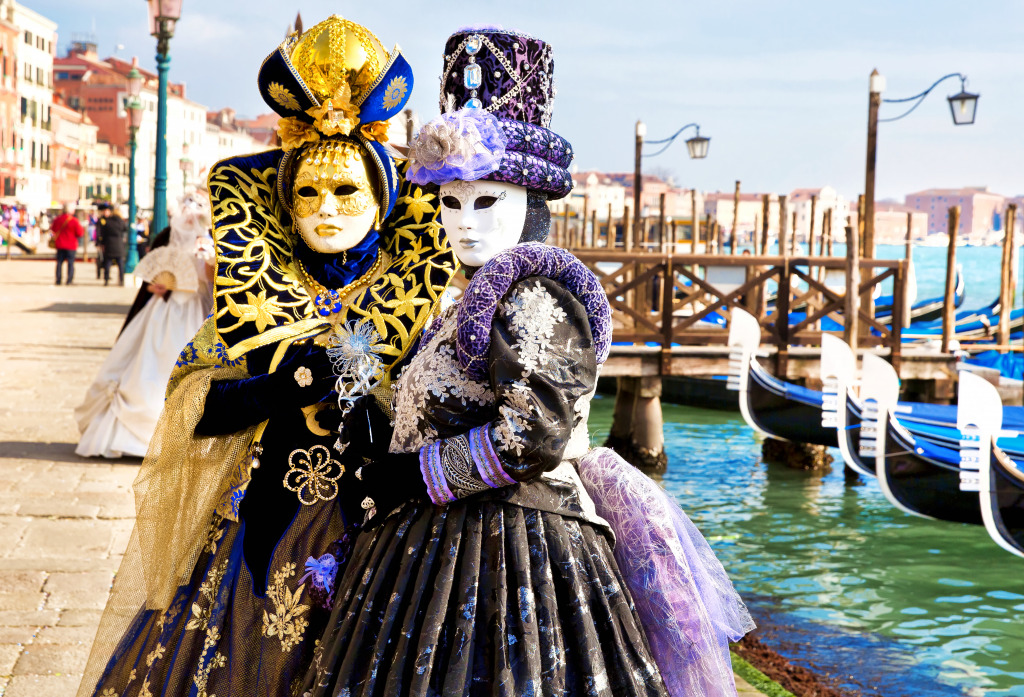 Masks at St. Mark's Square, Venice jigsaw puzzle in People puzzles on TheJigsawPuzzles.com