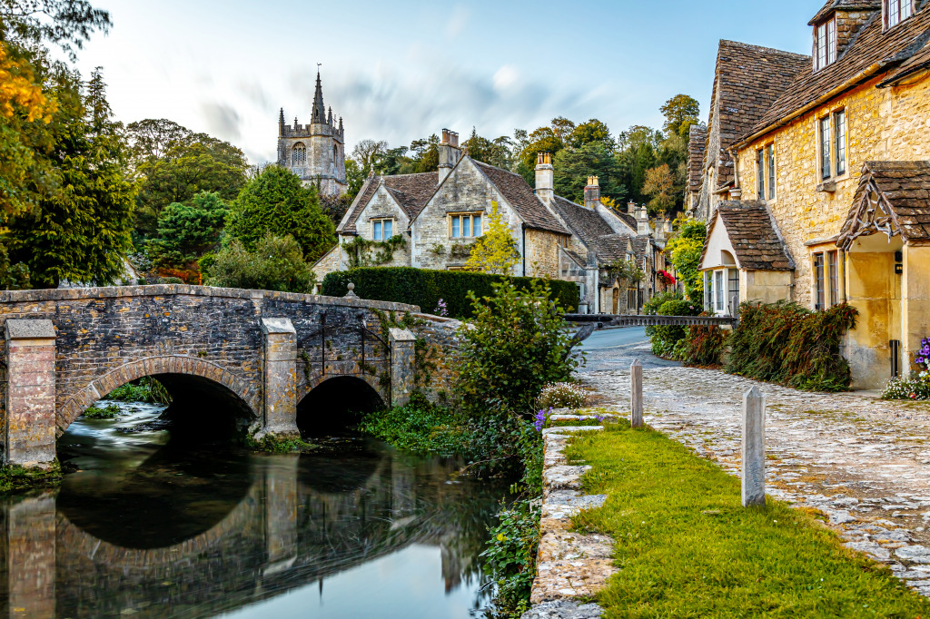 View of Castle Combe, Wiltshire, England jigsaw puzzle in Bridges puzzles on TheJigsawPuzzles.com
