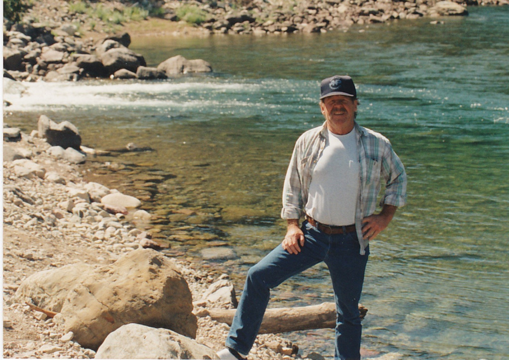 Jun 1995 jigsaw puzzle in Clarice Rinard puzzles on TheJigsawPuzzles.com