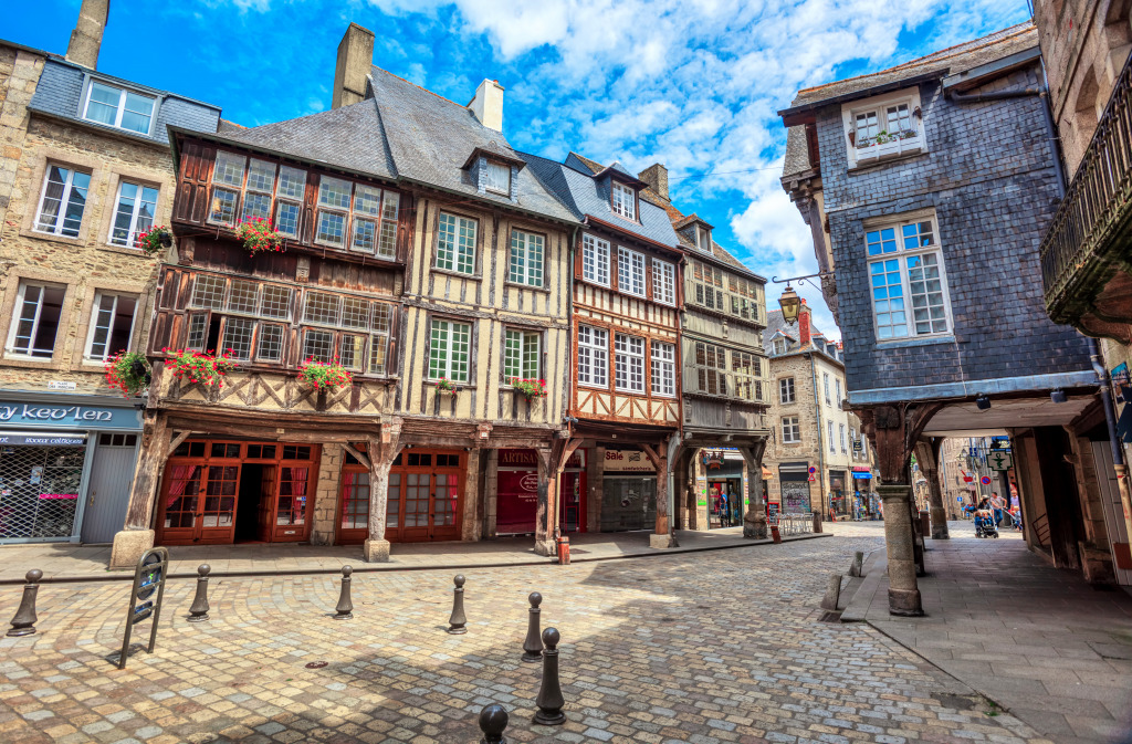 Half-Timbered Houses in Dinan, France jigsaw puzzle in Street View puzzles on TheJigsawPuzzles.com