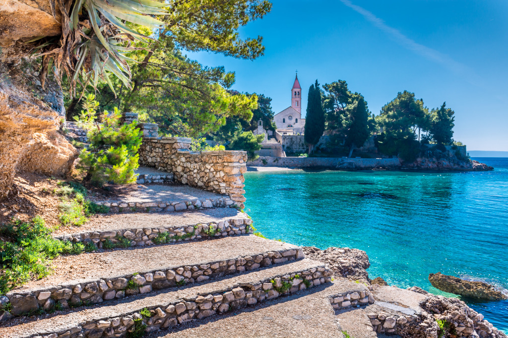 Dominican Monastery in Brac, Croatia jigsaw puzzle in Great Sightings puzzles on TheJigsawPuzzles.com