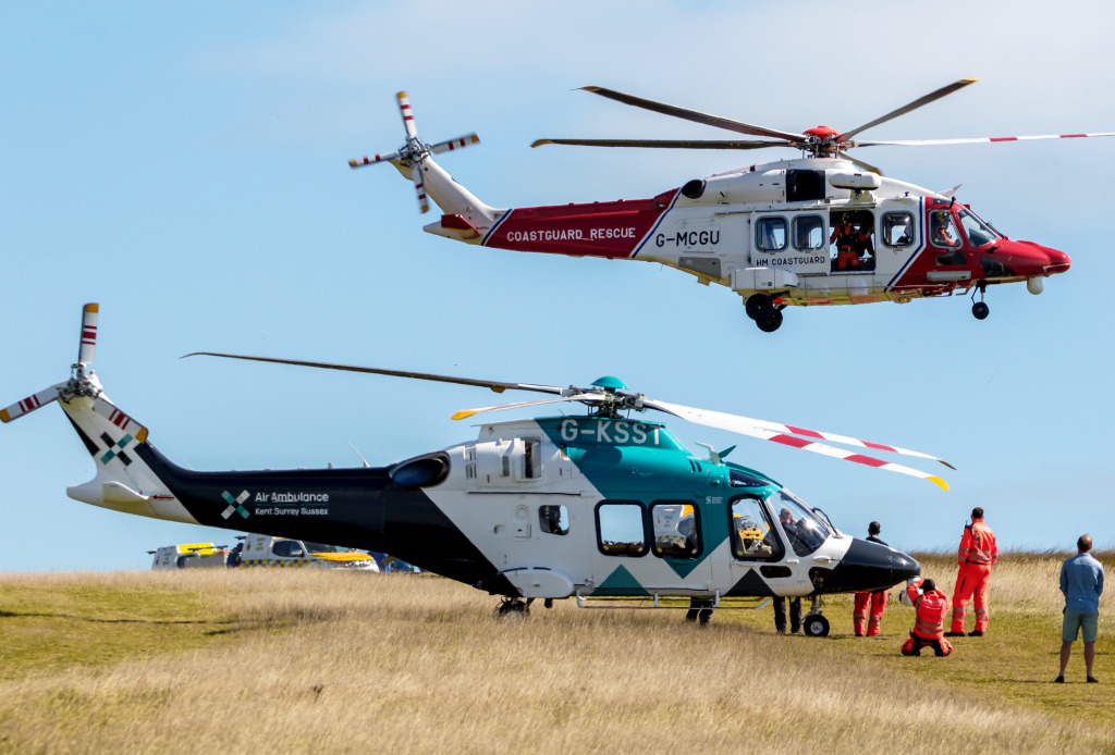 Coastguard and Air Ambulance Helicopters, UK jigsaw puzzle in Aviation puzzles on TheJigsawPuzzles.com