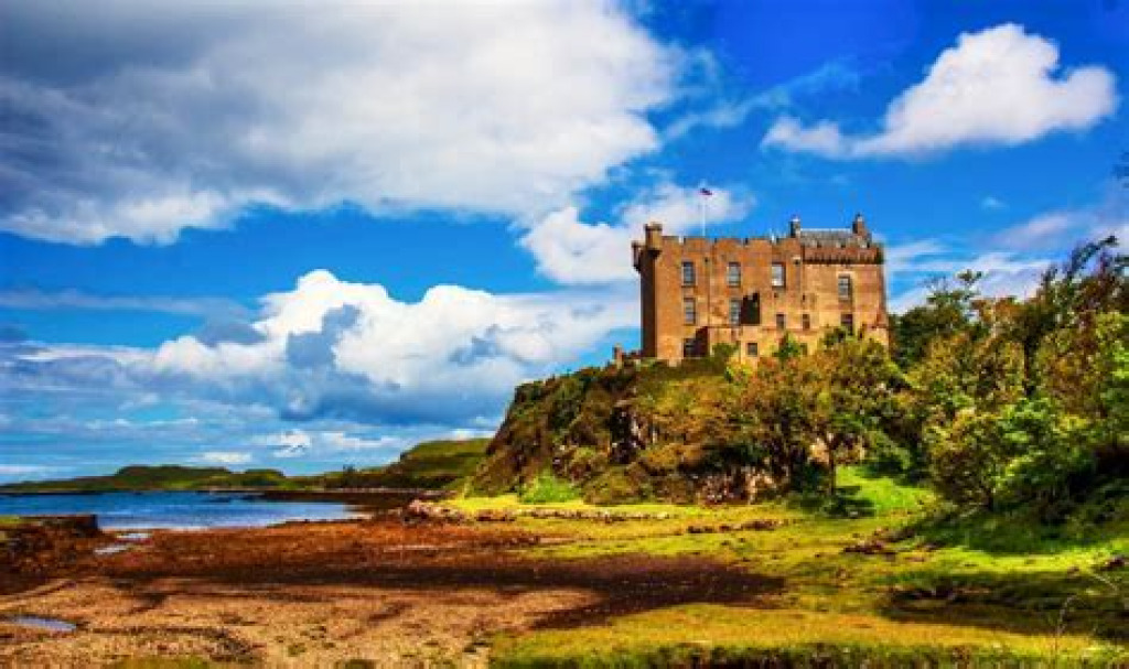 Dunvegan Castle Isle of SKye jigsaw puzzle in Marvin Mullin puzzles on TheJigsawPuzzles.com