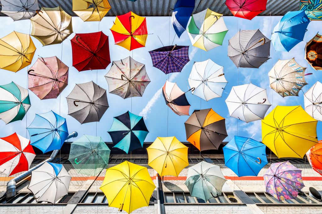 Colorful Umbrellas in Zürich, Switzerland jigsaw puzzle in Puzzle of the Day puzzles on TheJigsawPuzzles.com