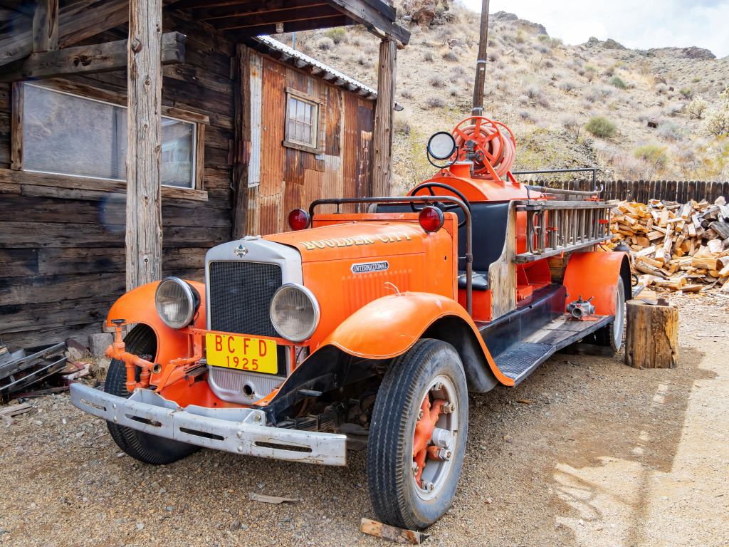 Abandoned Fire Truck, Nelson Ghost Town jigsaw puzzle in Cars & Bikes puzzles on TheJigsawPuzzles.com