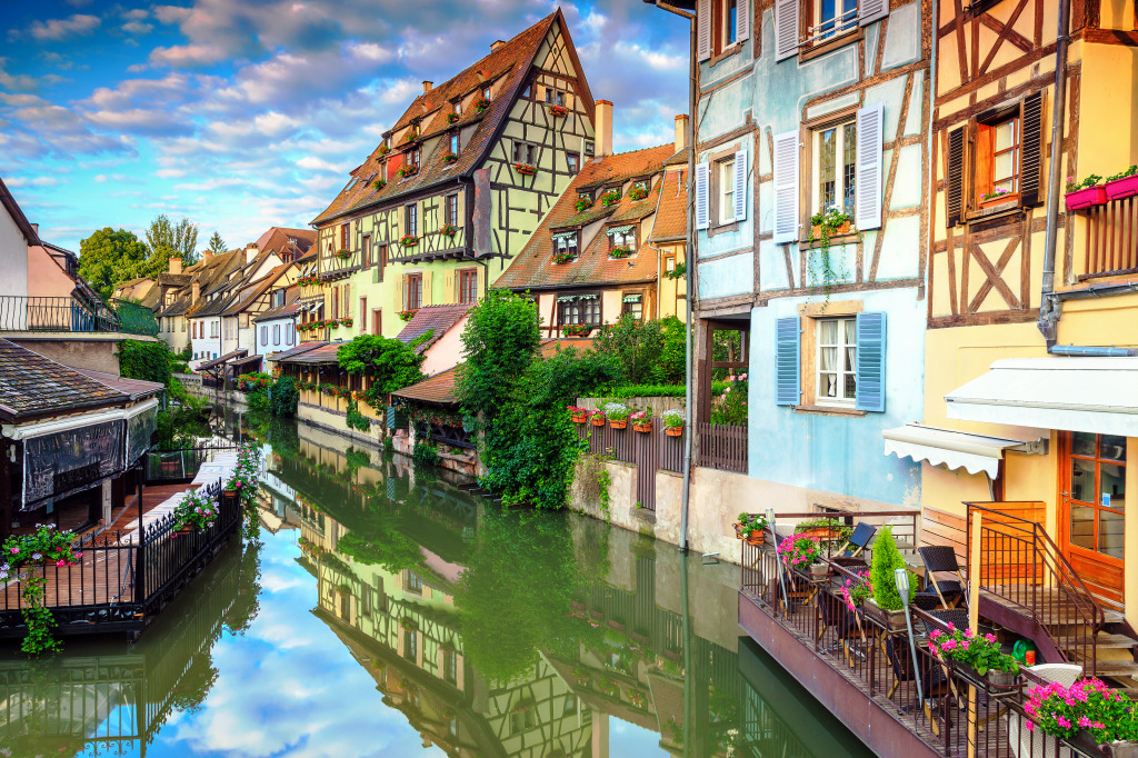 Traditional French Houses in Colmar jigsaw puzzle in Street View puzzles on TheJigsawPuzzles.com