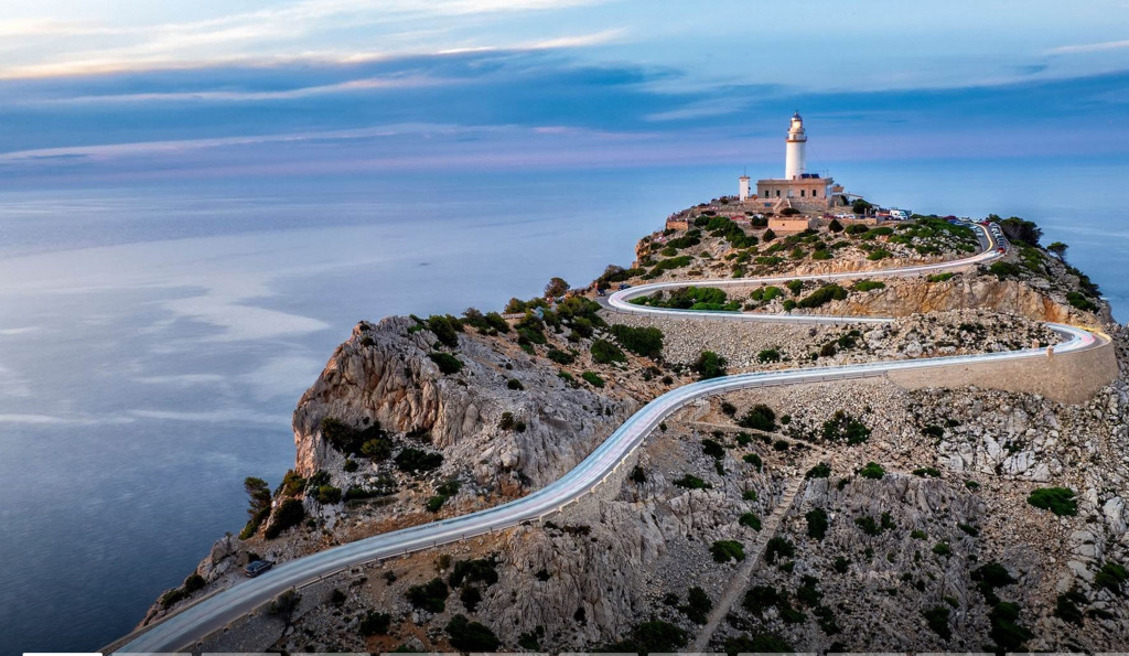 Majorca Lighthouse jigsaw puzzle in Marvin Mullin puzzles on TheJigsawPuzzles.com