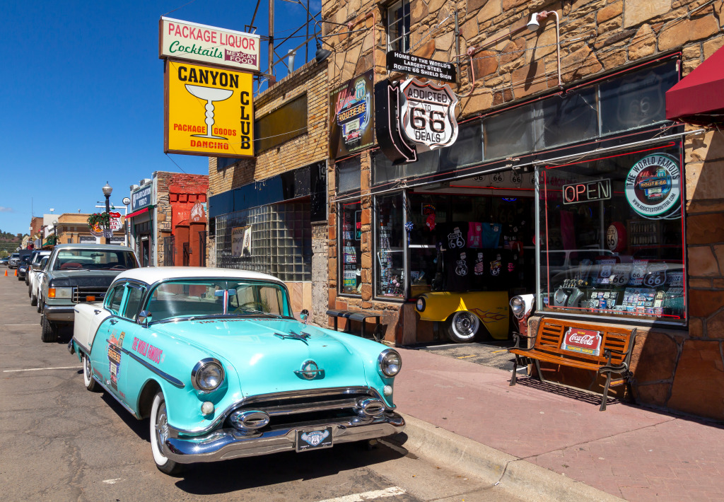 Classic Car in Front of Souvenir Shops in Arizona jigsaw puzzle in Cars & Bikes puzzles on TheJigsawPuzzles.com