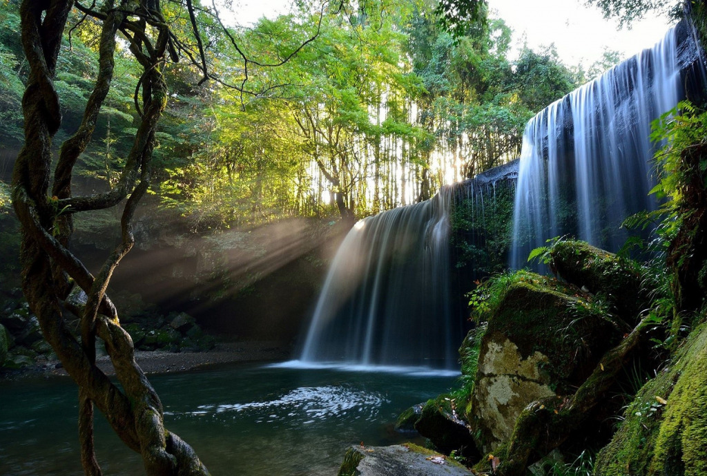 Kumamoto Waterfall jigsaw puzzle in Marvin Mullin puzzles on TheJigsawPuzzles.com